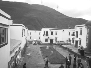 1467249553838553.jpg res01_attpic_brief (1).jpg