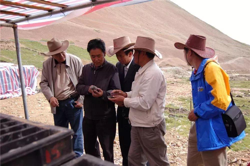 1543286769323841.jpg 5.jpg